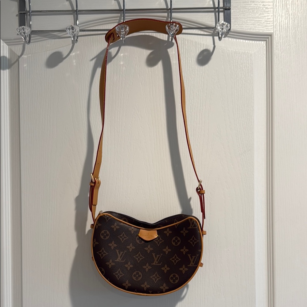 Louis Vuitton Brown Monogram Shoulder Bag